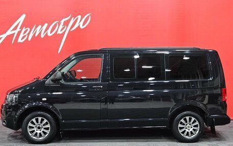 Volkswagen Caravelle T5, 2012 год, 1 835 000 рублей, 2 фотография