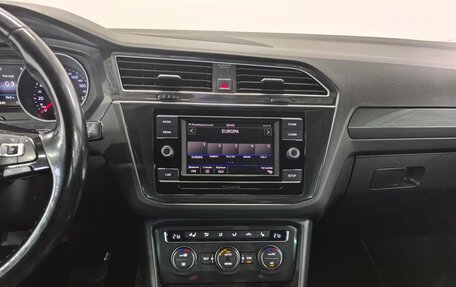Volkswagen Tiguan II, 2017 год, 1 850 000 рублей, 14 фотография