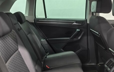 Volkswagen Tiguan II, 2017 год, 1 850 000 рублей, 20 фотография