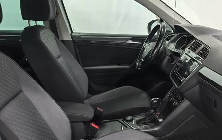 Volkswagen Tiguan II, 2017 год, 1 850 000 рублей, 23 фотография