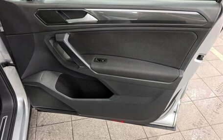 Volkswagen Tiguan II, 2017 год, 1 850 000 рублей, 21 фотография