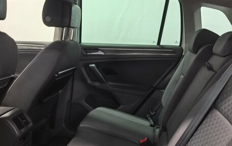 Volkswagen Tiguan II, 2017 год, 1 850 000 рублей, 17 фотография
