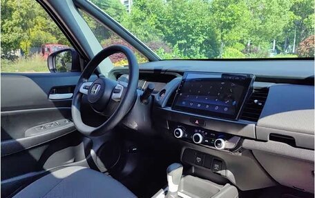 Honda Fit, 2022 год, 1 300 000 рублей, 9 фотография