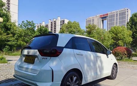 Honda Fit, 2022 год, 1 300 000 рублей, 6 фотография