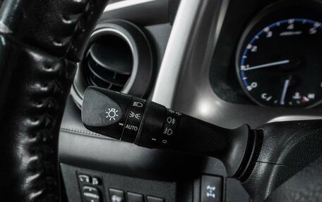 Toyota RAV4, 2017 год, 2 699 000 рублей, 13 фотография