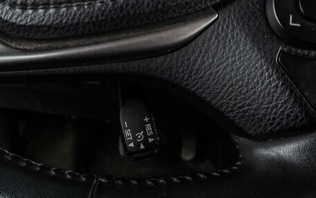 Toyota RAV4, 2017 год, 2 699 000 рублей, 15 фотография