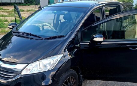 Honda Freed I, 2016 год, 1 150 000 рублей, 7 фотография