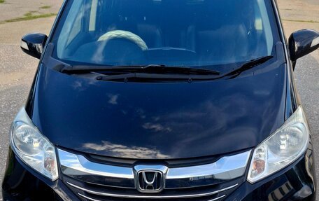 Honda Freed I, 2016 год, 1 150 000 рублей, 8 фотография