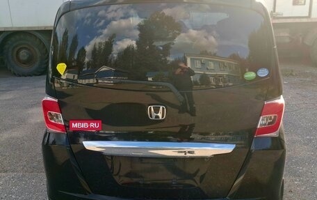 Honda Freed I, 2016 год, 1 150 000 рублей, 12 фотография