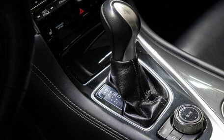Infiniti Q50 I рестайлинг, 2016 год, 1 790 000 рублей, 10 фотография
