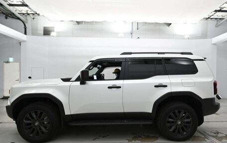 Toyota Land Cruiser Prado, 2025 год, 7 900 000 рублей, 8 фотография