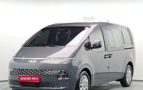Hyundai Staria, 2025 год, 3 900 000 рублей, 1 фотография