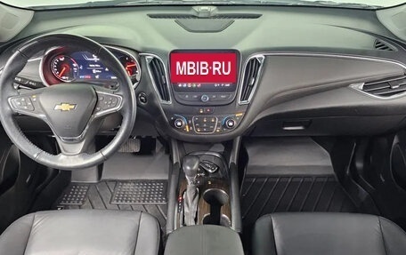 Chevrolet Malibu IX, 2022 год, 1 600 000 рублей, 5 фотография