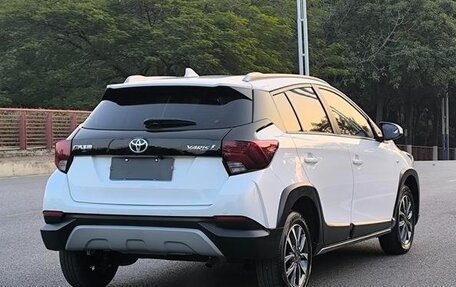 Toyota Yaris XP150 рестайлинг, 2023 год, 1 400 000 рублей, 7 фотография