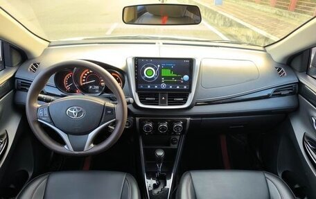 Toyota Yaris XP150 рестайлинг, 2023 год, 1 400 000 рублей, 8 фотография