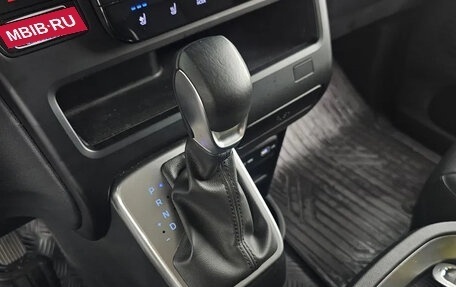 Hyundai Staria, 2024 год, 3 400 000 рублей, 9 фотография