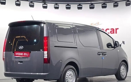 Hyundai Staria, 2025 год, 3 550 000 рублей, 3 фотография
