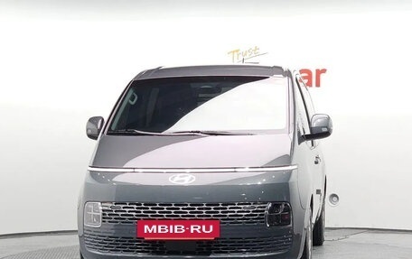 Hyundai Staria, 2025 год, 3 900 000 рублей, 3 фотография