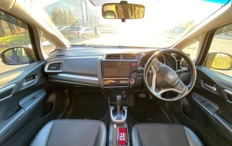 Honda Fit III, 2014 год, 800 000 рублей, 6 фотография