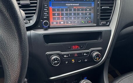 KIA K5 I рестайлинг, 2012 год, 1 300 000 рублей, 12 фотография