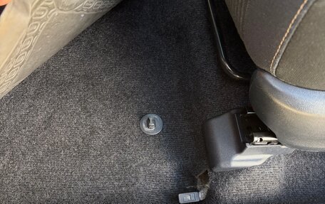 Toyota RAV4, 2014 год, 2 300 000 рублей, 6 фотография