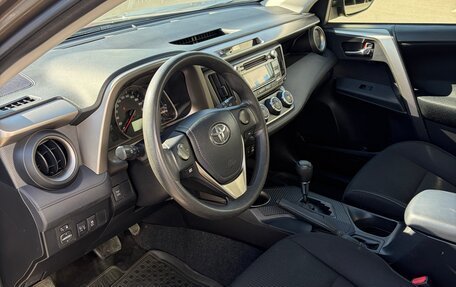 Toyota RAV4, 2014 год, 2 300 000 рублей, 8 фотография