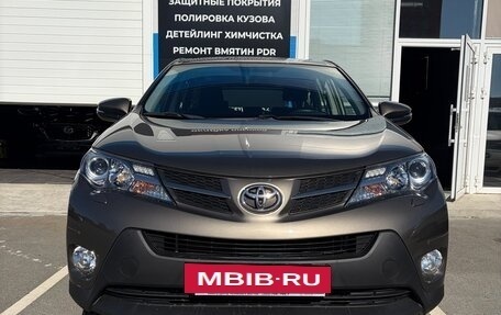 Toyota RAV4, 2014 год, 2 300 000 рублей, 2 фотография