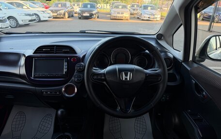 Honda Fit III, 2012 год, 897 000 рублей, 10 фотография