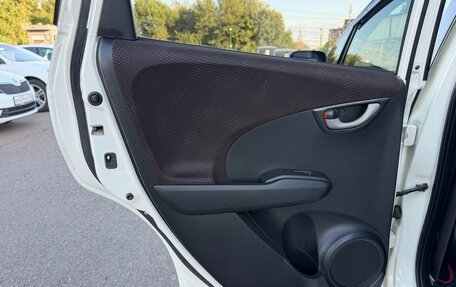 Honda Fit III, 2012 год, 897 000 рублей, 18 фотография