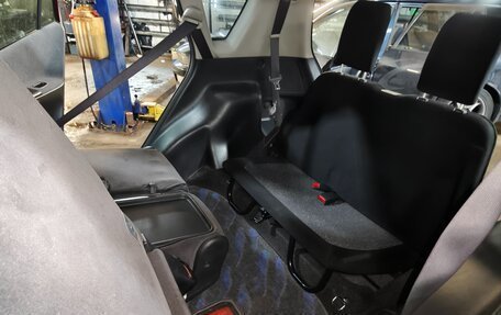 Toyota Corolla Spacio II, 2003 год, 491 200 рублей, 33 фотография