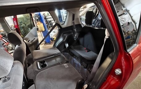 Toyota Corolla Spacio II, 2003 год, 491 200 рублей, 34 фотография