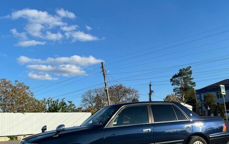 Toyota Crown, 1994 год, 660 000 рублей, 3 фотография