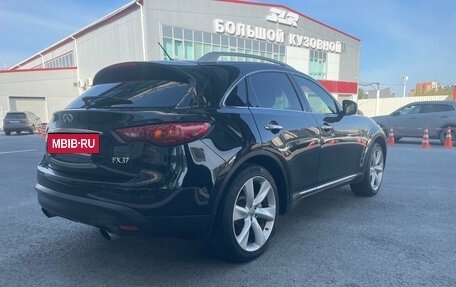 Infiniti FX II, 2012 год, 1 650 000 рублей, 4 фотография