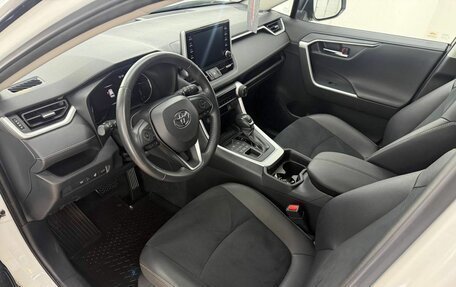 Toyota RAV4, 2020 год, 4 198 000 рублей, 12 фотография