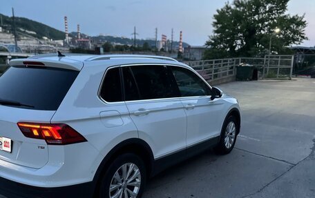 Volkswagen Tiguan II, 2017 год, 1 850 000 рублей, 5 фотография