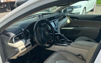 Toyota Camry, 2018 год, 1 620 000 рублей, 1 фотография