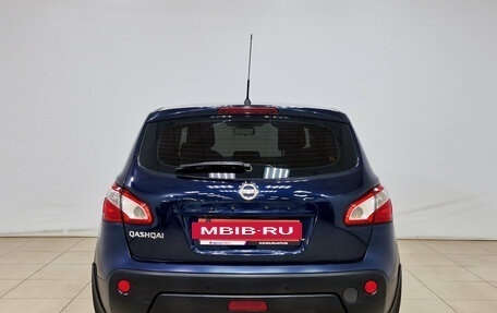 Nissan Qashqai, 2011 год, 900 000 рублей, 6 фотография