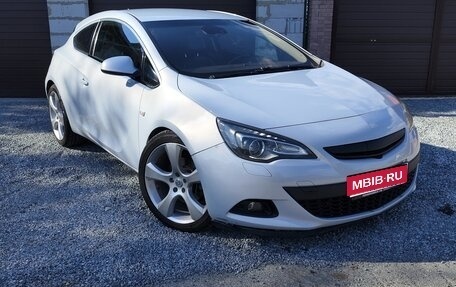 Opel Astra J, 2011 год, 850 000 рублей, 1 фотография