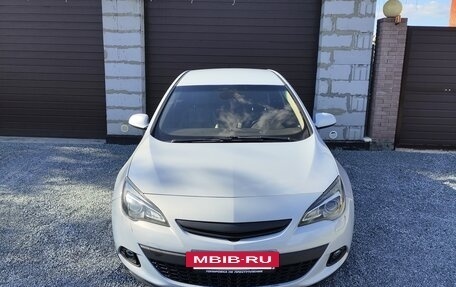Opel Astra J, 2011 год, 850 000 рублей, 2 фотография