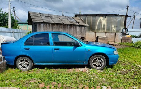 Nissan Almera, 1996 год, 160 000 рублей, 2 фотография