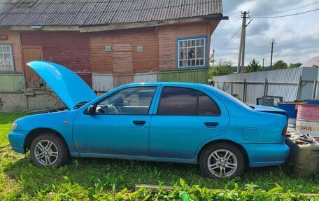 Nissan Almera, 1996 год, 160 000 рублей, 3 фотография