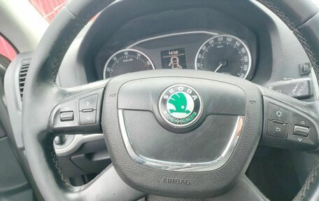 Skoda Octavia, 2011 год, 750 000 рублей, 25 фотография