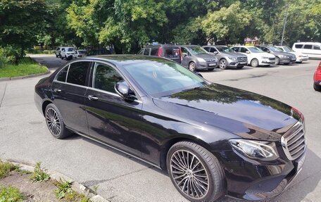 Mercedes-Benz E-Класс, 2019 год, 3 700 000 рублей, 13 фотография