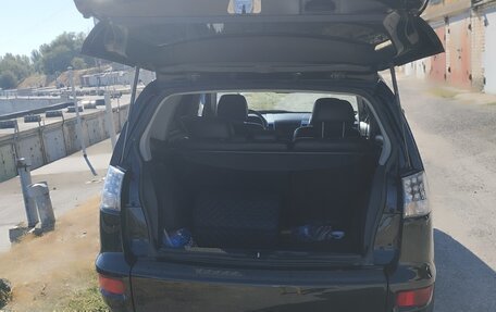 Mitsubishi Outlander III рестайлинг 3, 2011 год, 1 500 000 рублей, 3 фотография