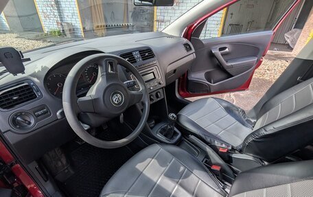 Volkswagen Polo VI (EU Market), 2013 год, 850 000 рублей, 8 фотография