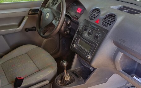 Volkswagen Caddy III рестайлинг, 2006 год, 380 000 рублей, 9 фотография