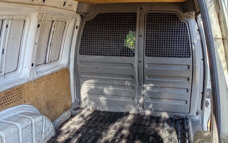 Volkswagen Caddy III рестайлинг, 2006 год, 380 000 рублей, 11 фотография