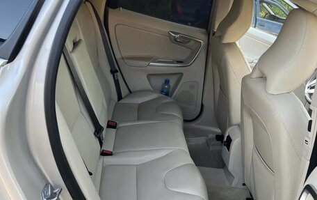 Volvo XC60 II, 2017 год, 2 900 000 рублей, 10 фотография