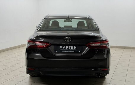 Toyota Camry, 2020 год, 3 050 000 рублей, 5 фотография