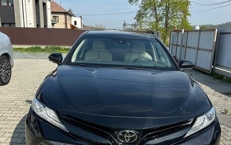 Toyota Camry, 2021 год, 3 500 000 рублей, 5 фотография